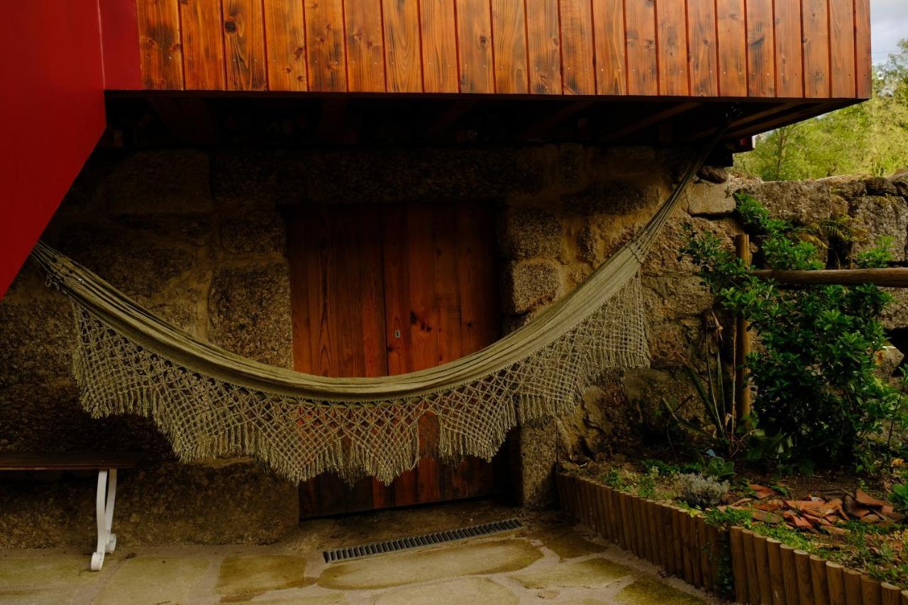 Refugio House Natura Moinho De Agua - Eco House Guimaraes Luaran gambar